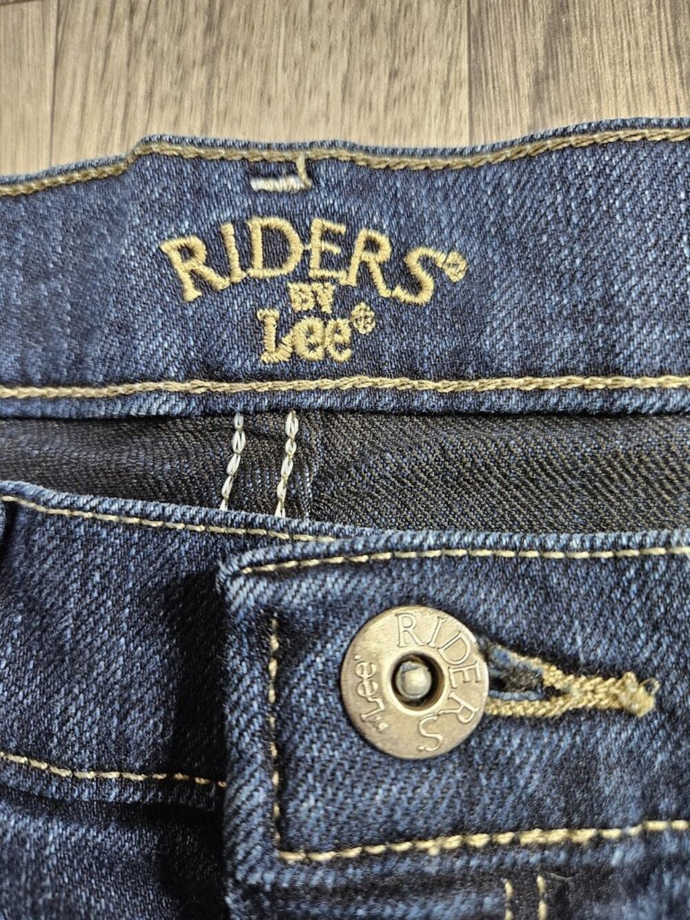 Riders By Lee Straight Jeans Womens 12 Blue Med Wash High Rise Stretch Denim - Picture 4 of 11
